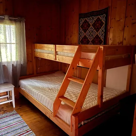Daire Simple And Cozy Forest Eidsstryken